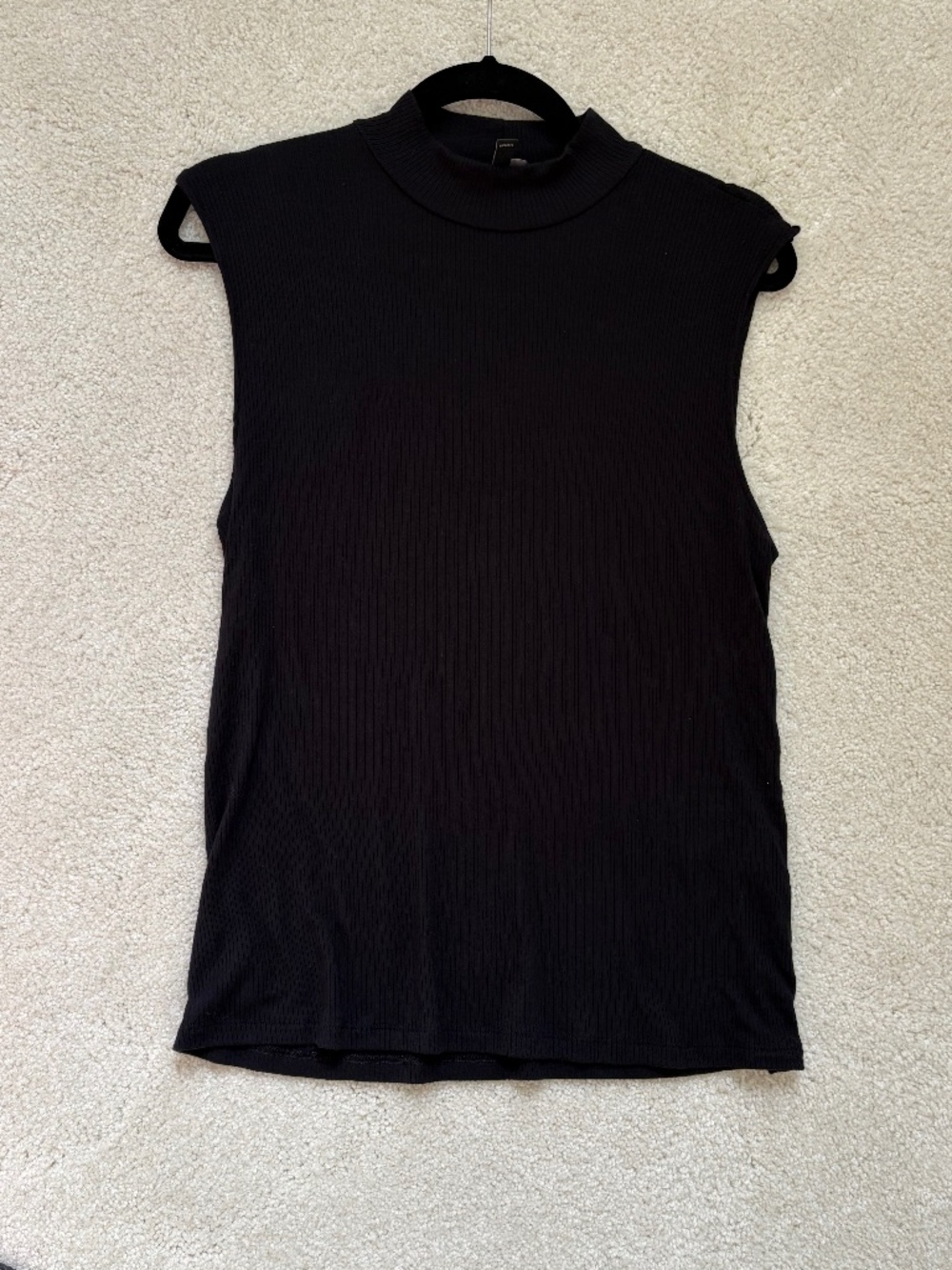 Banana Republic black sleeveless mock turtleneck